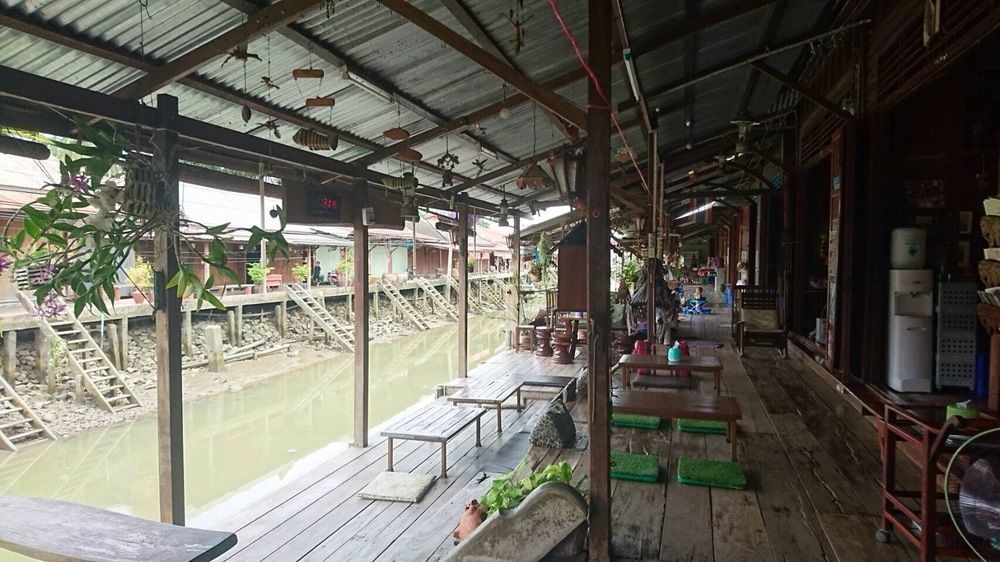 Ban Mae Arom Apartment Amphawa Ngoại thất bức ảnh